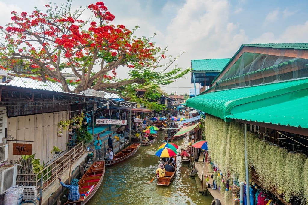 เที่ยวตลาดน้ำ…ชมวิถีไทย